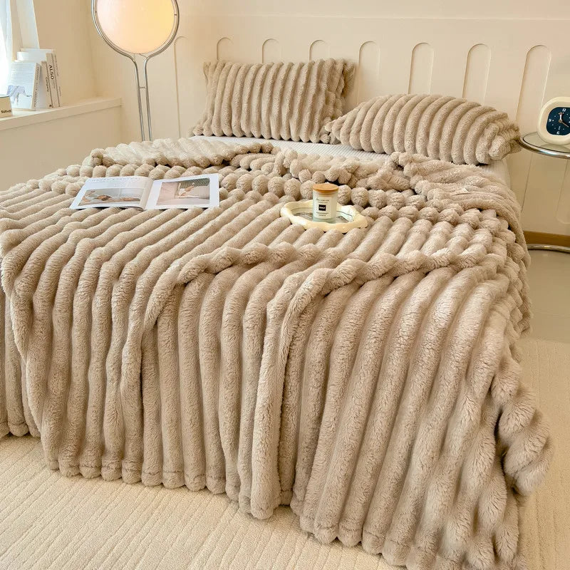 Super Soft Cozy Throw Blanket