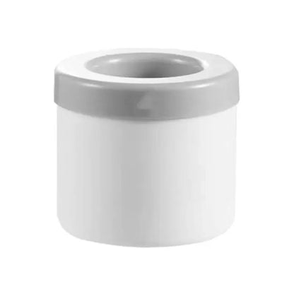 Molde redondo de silicona para cubitos de hielo: compacto, creativo y refrescante.